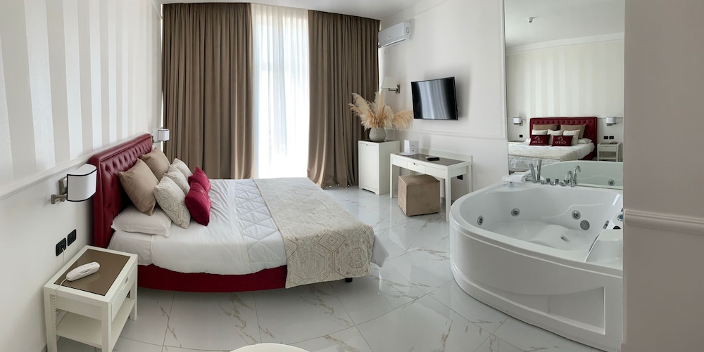 JUNIOR SUITE VASCA IDRO VISTA MARE photo 2