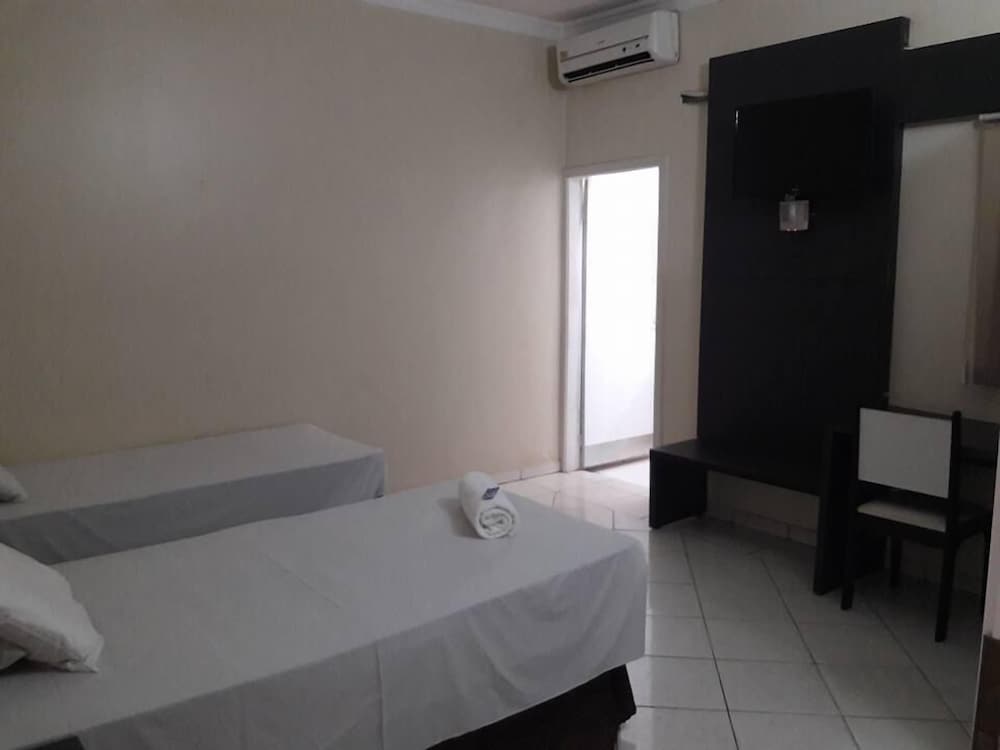 Twin Room, 2 Twin Beds