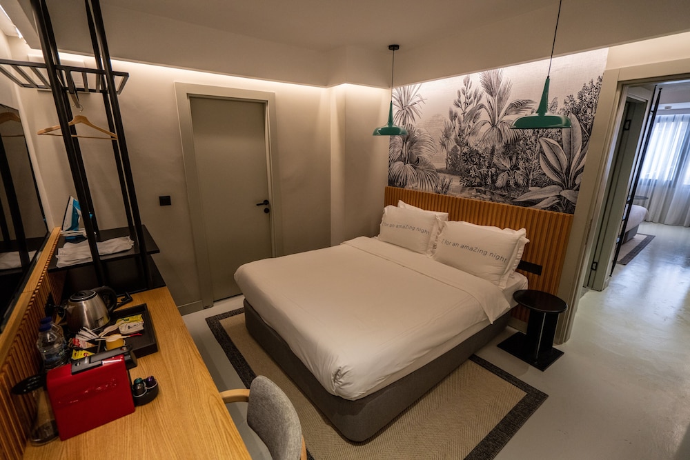 Family Room, 2 Double Beds, Connecting Rooms photo 2