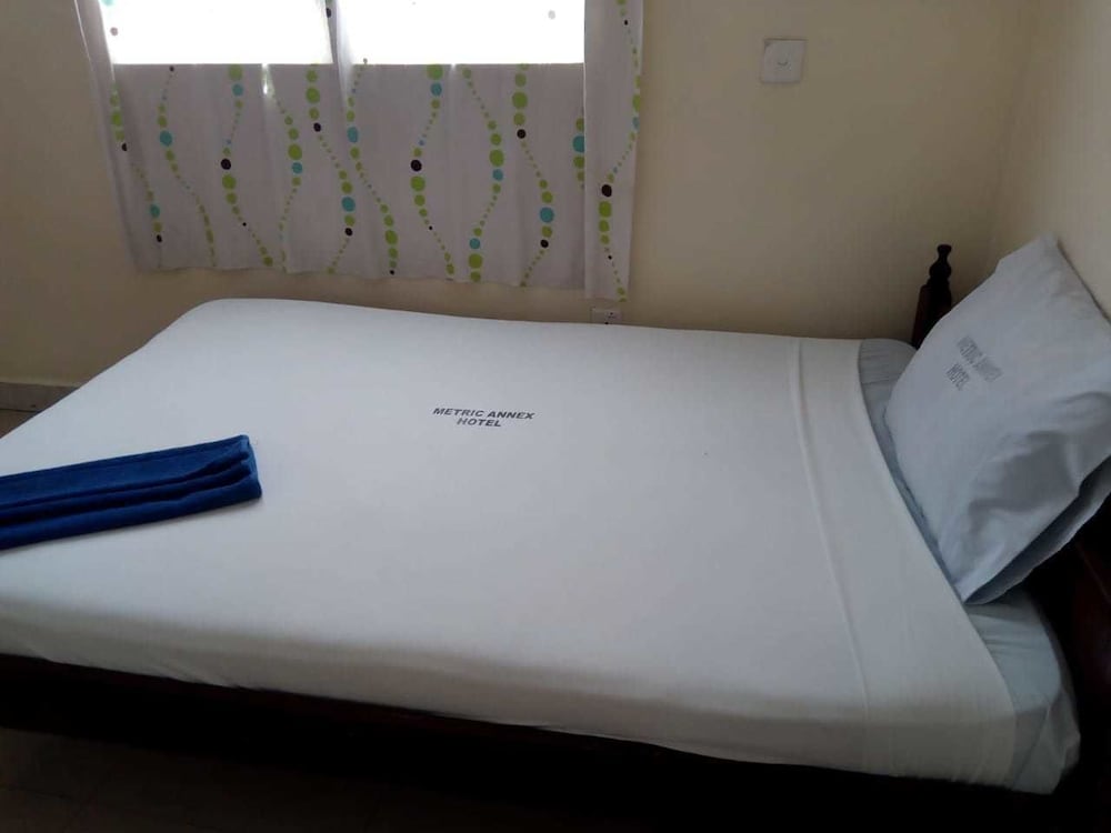Economy Single Room, 1 Large Twin Bed, Non Smoking, City View