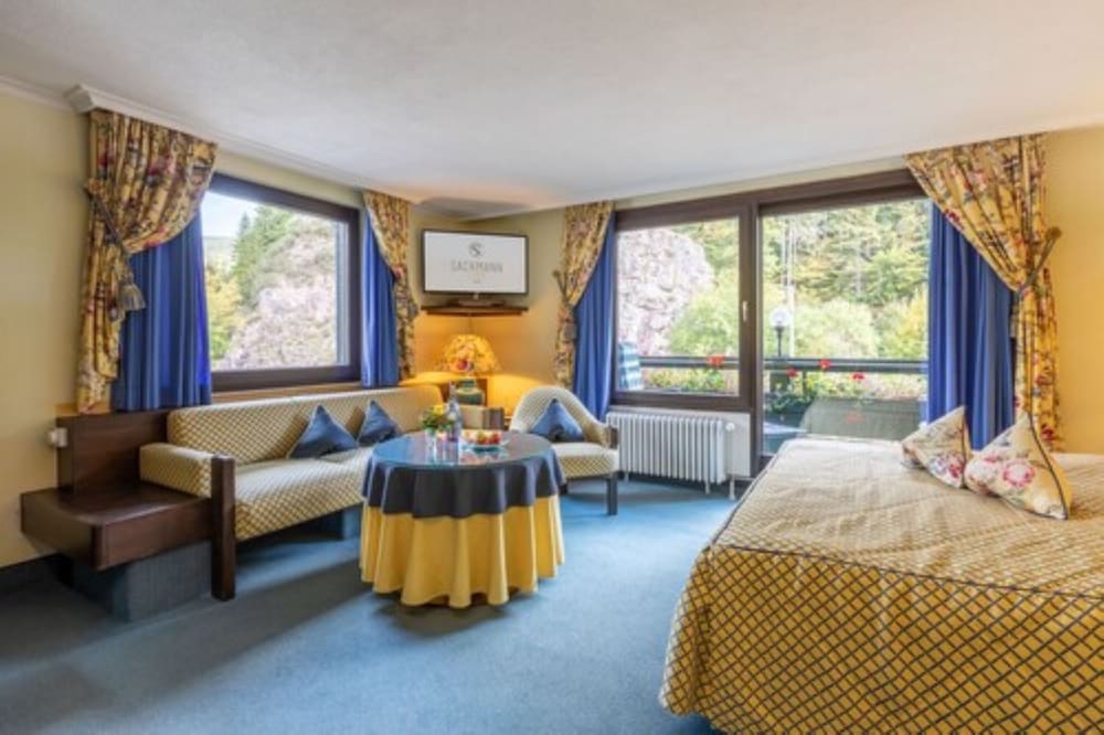 Classic Double Room, Balcony photo 1