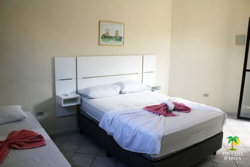 Deluxe Triple Room photo 2