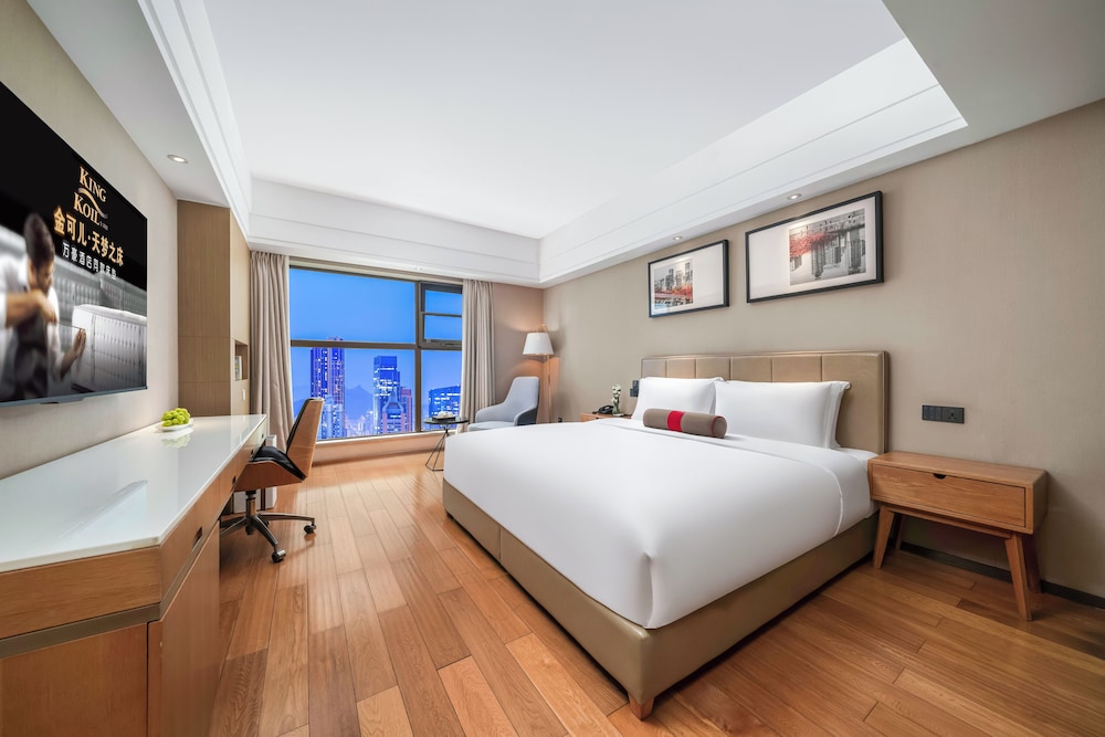 Elite Room, City View