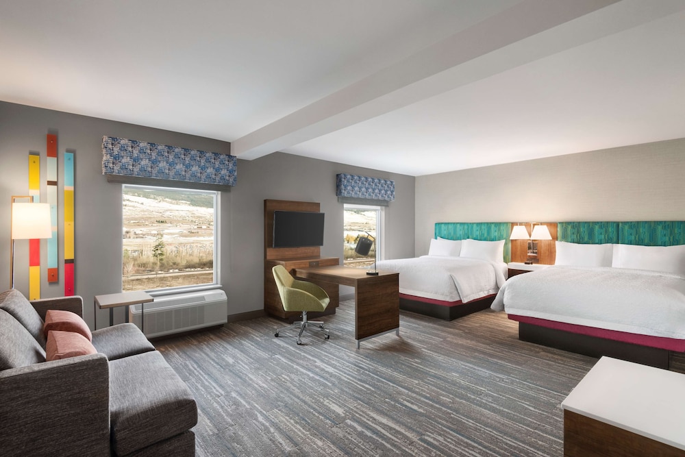 Suite, 2 Queen Beds, Accessible - Photo 4