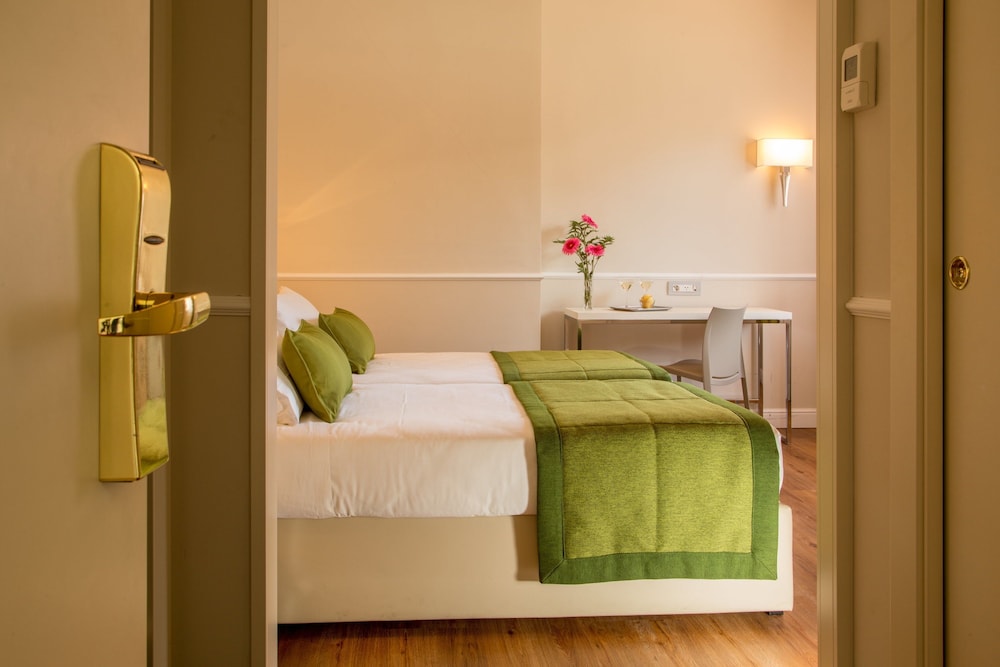 Economy Quadruple Room
