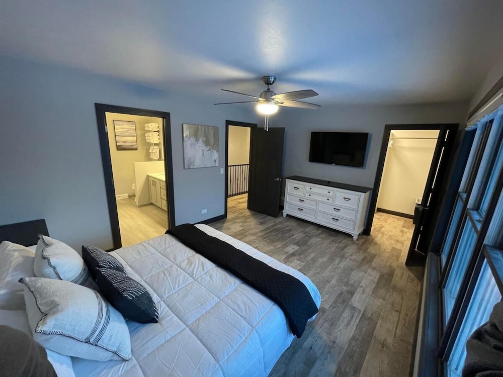 Suite, 2 Bedrooms (Queen) photo 3