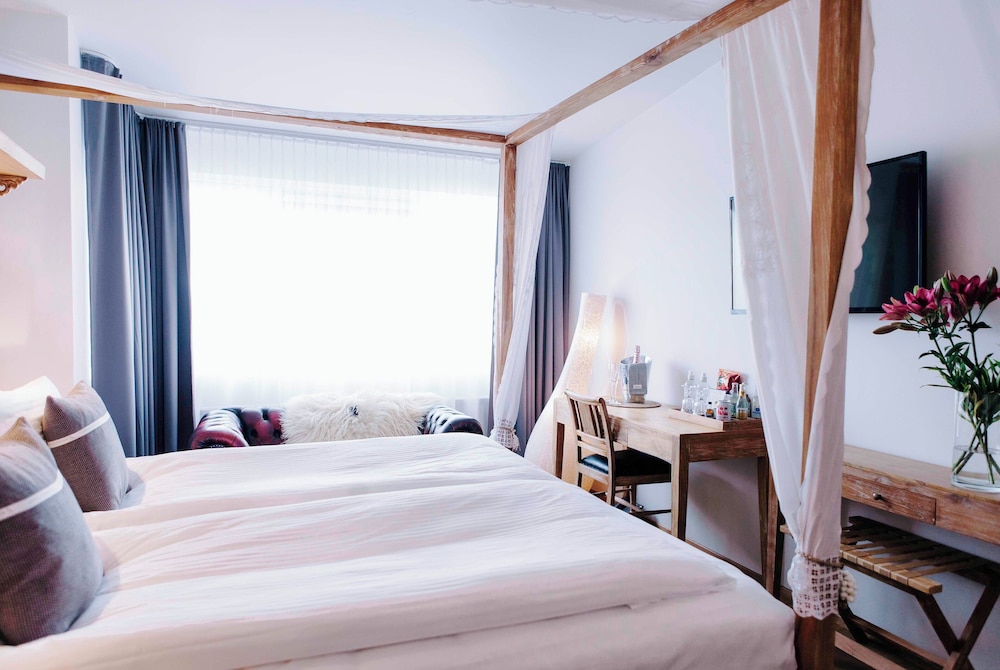 Deluxe Double Room photo 3