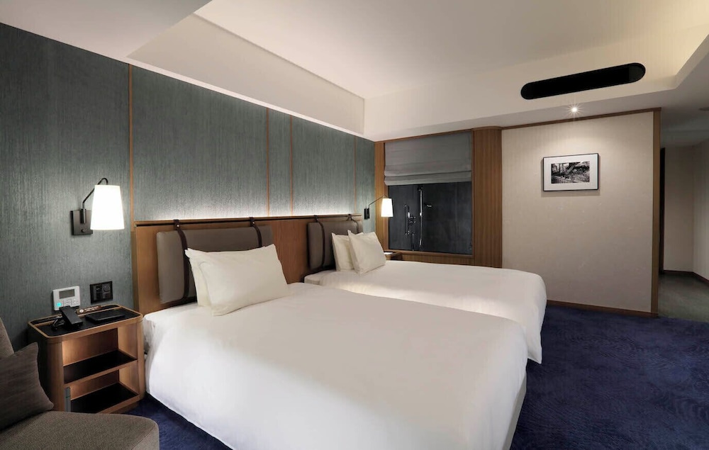 Superior Twin Room, Non Smoking (Single Use) - Photo 1