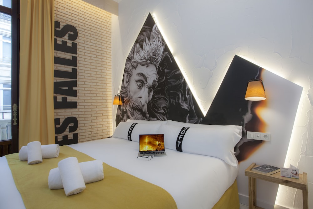 Double Room - Photo 10