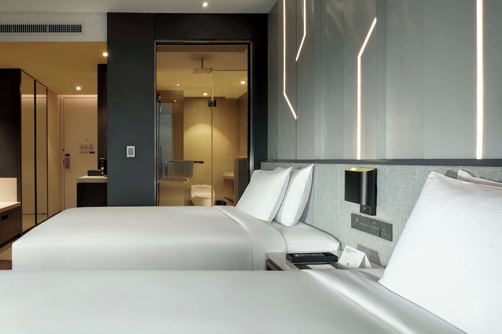 Twin Deluxe Room Park View - Photo 8