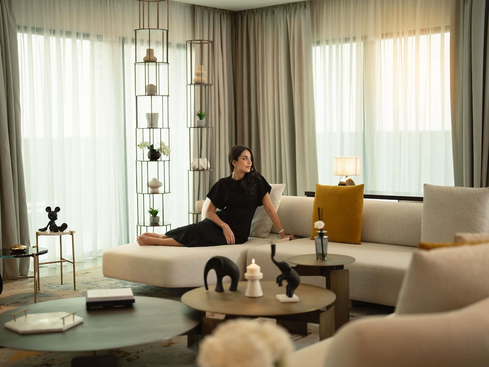 Fairmont, Penthouse thumbnail 6
