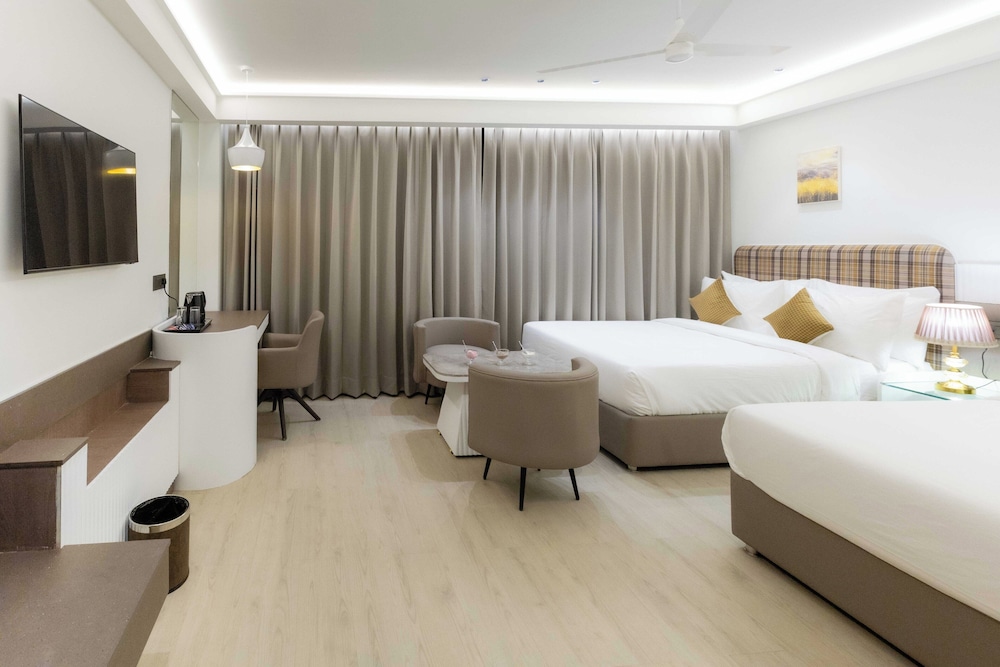 Family Twin Room, City View
