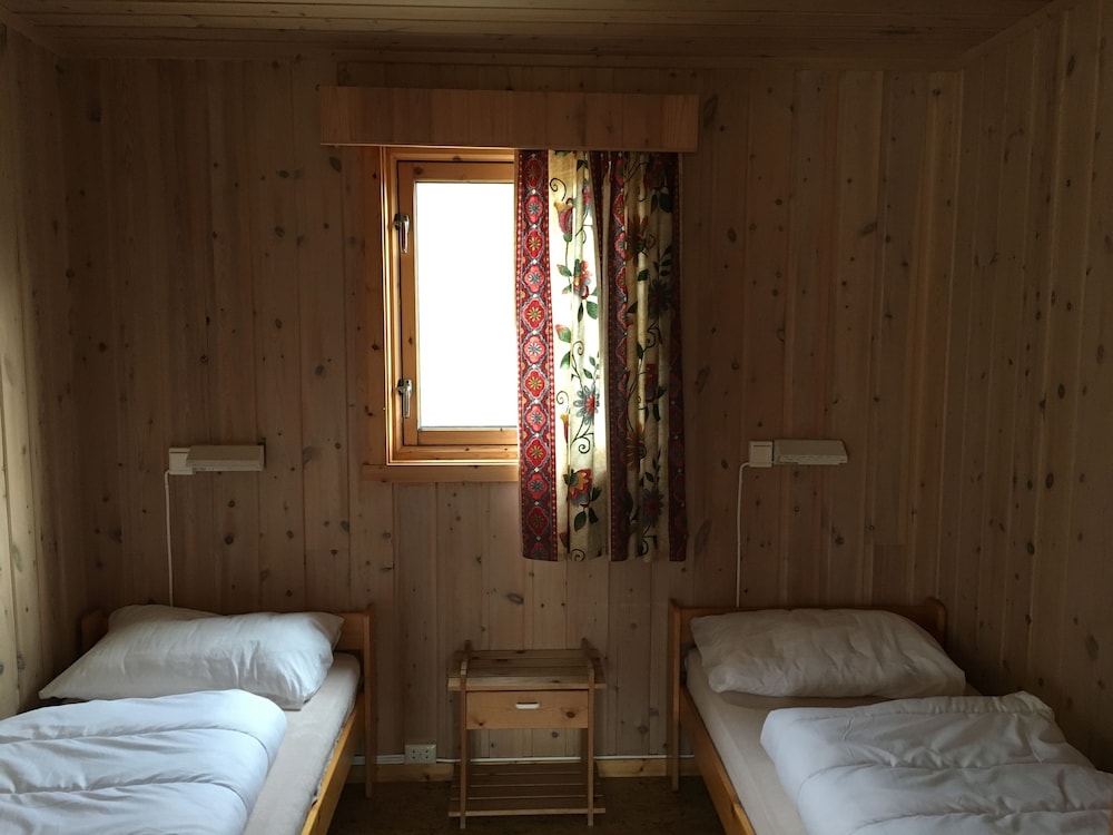 Cottage, 2 Bedrooms (Bed linen and towels are not included) photo 3
