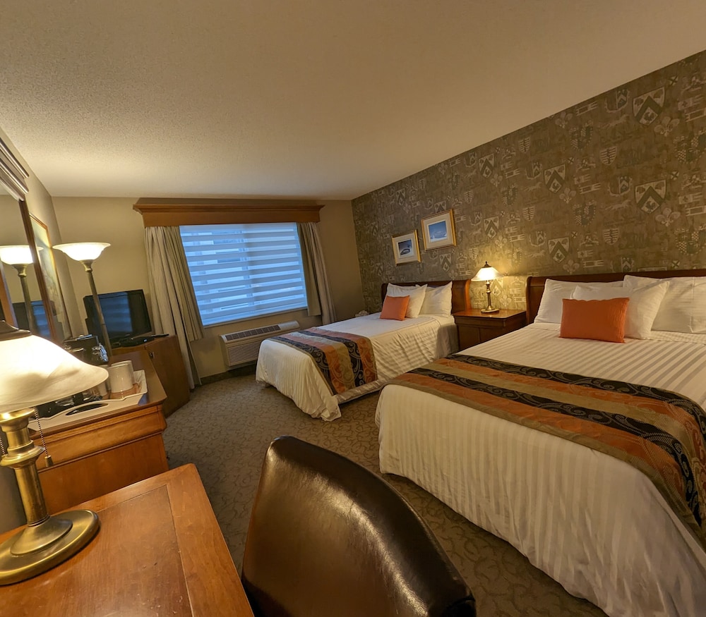 Economy Room, 2 Double Beds photo 3