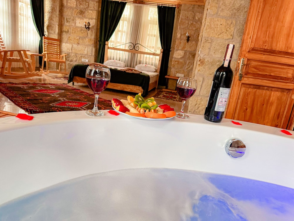 Luxury Room photo 3