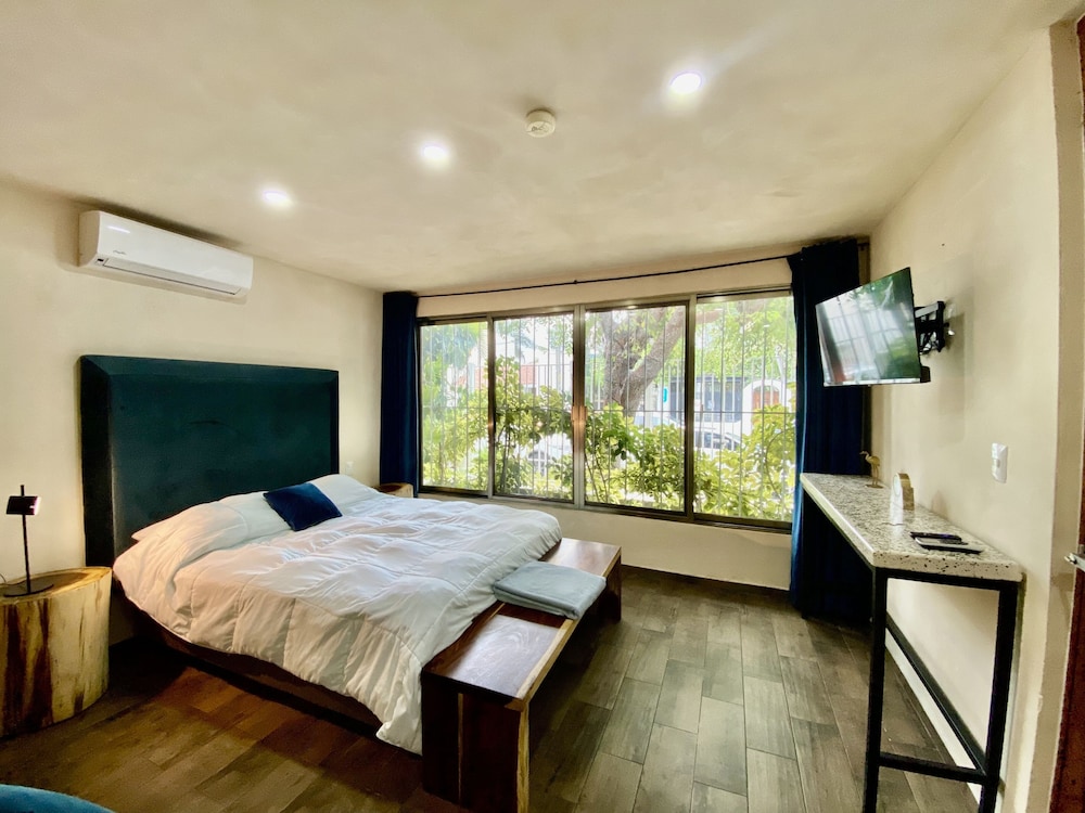 Chambre Standard, 1 lit double, salle de bains attenante