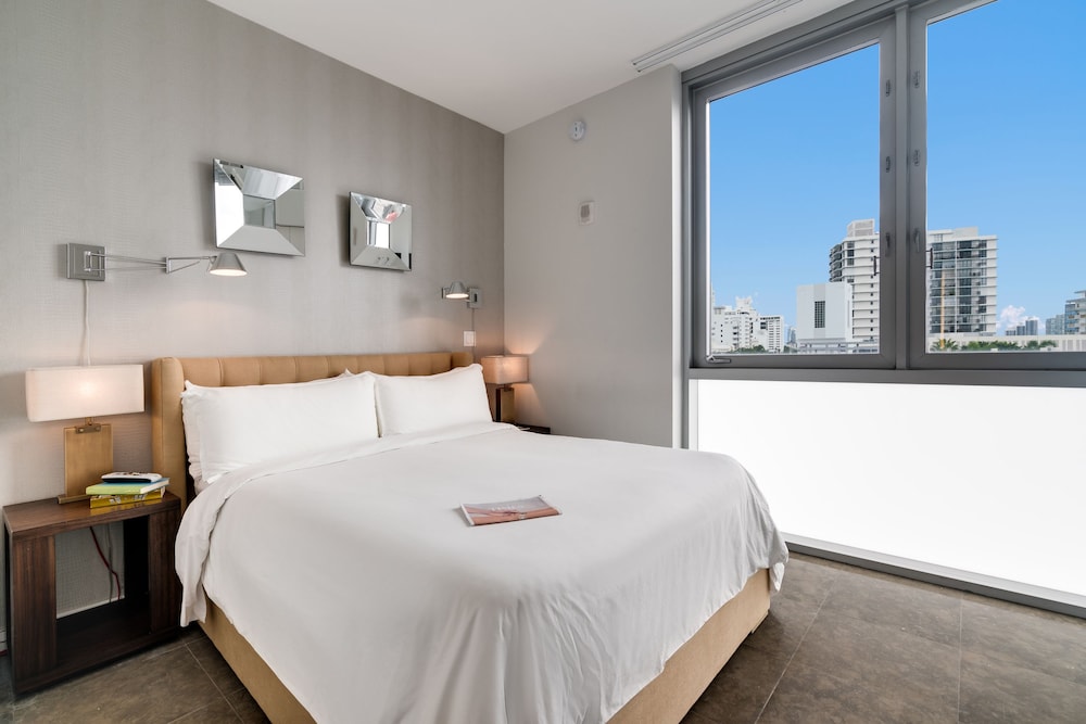 One Bedroom Suite - Photo 10
