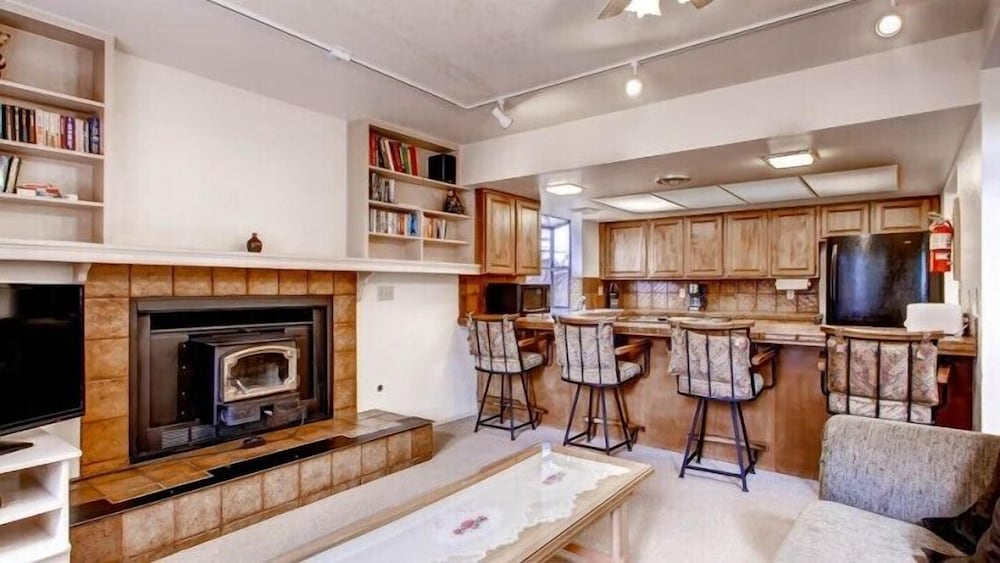 Cabin (Fiske Cabin) photo 1
