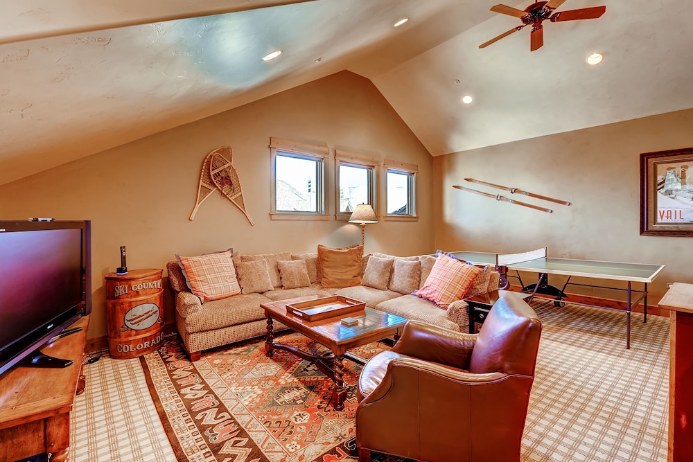 Condo, 5 Bedrooms (Platinum)