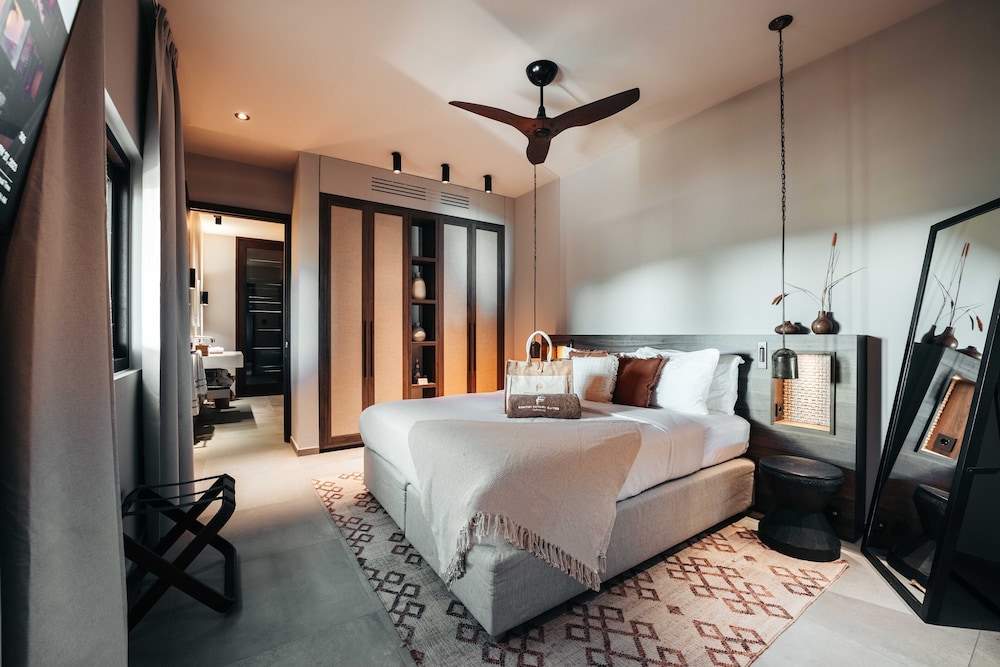Luxury Penthouse, 2 Bedrooms, Sea View