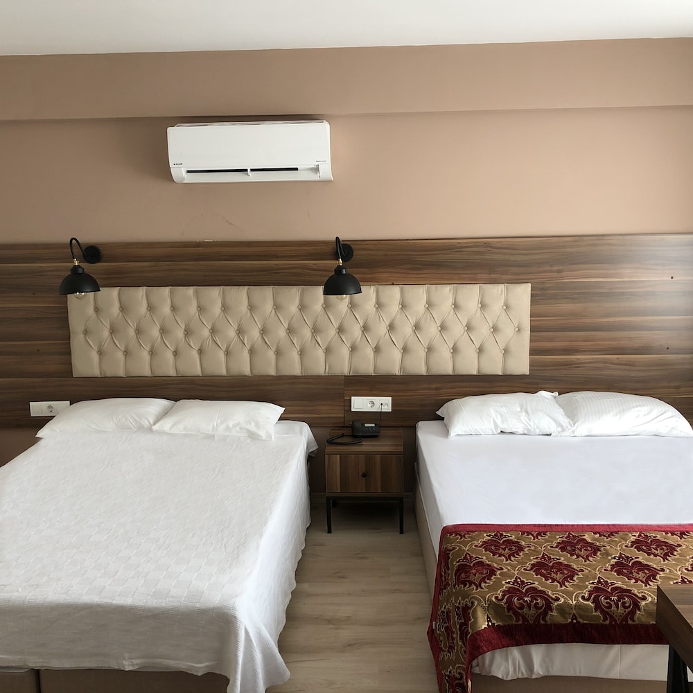 Standard Quadruple Room photo 1