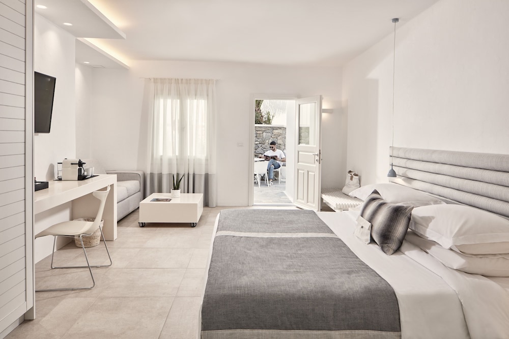Junior Suite, Ground Floor - Photo 1