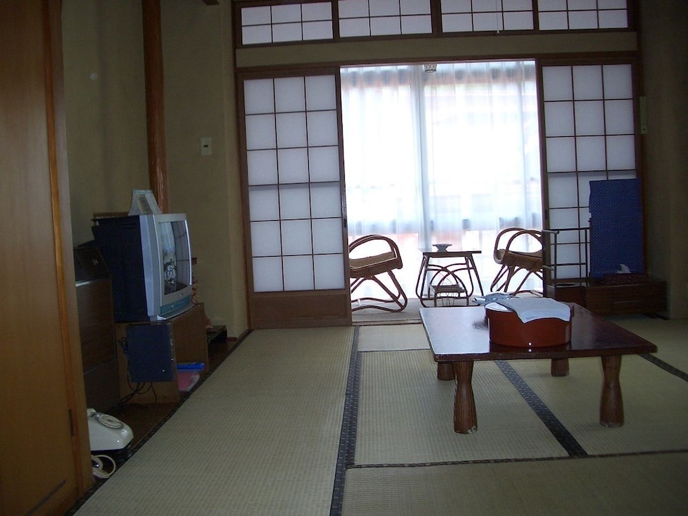 Standard Family Room photo 2