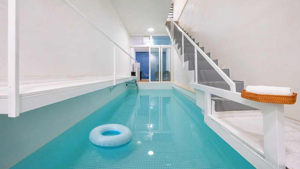 Basic Room, 1 Bedroom (104 (private pool/ No View/Budget))