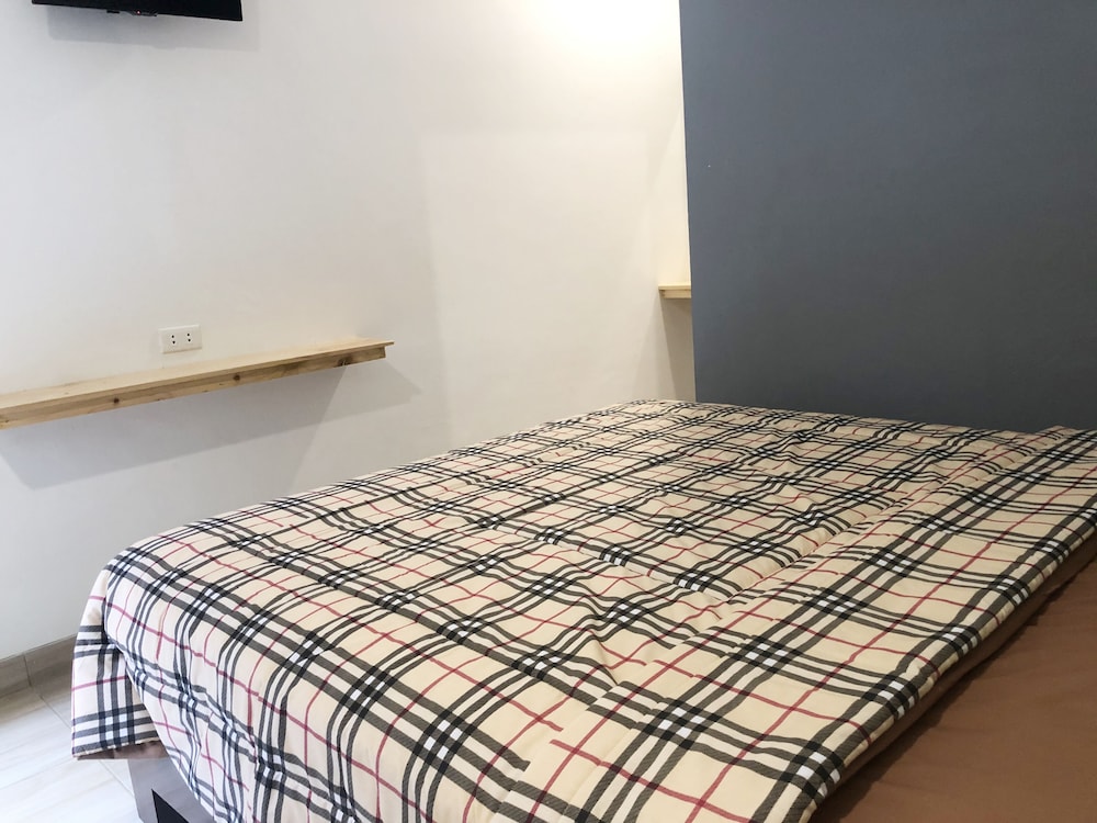 Superior Room, 1 Queen Bed, Garden View - Photo 4