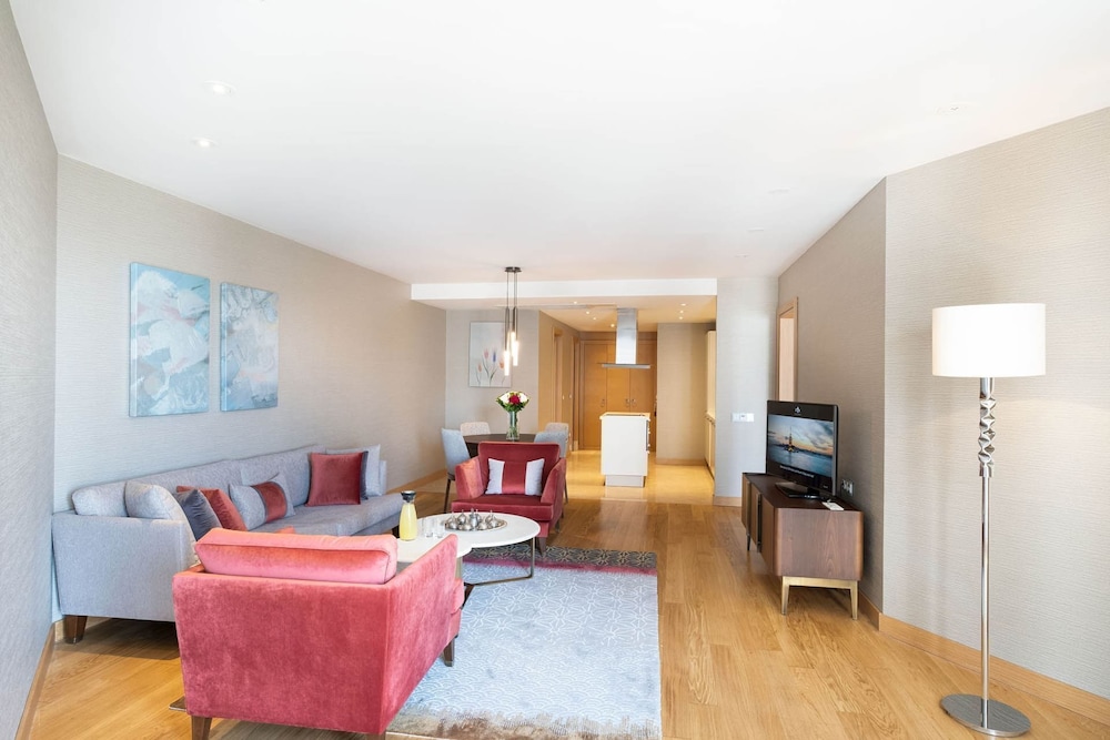 Park Bosphorus Studio Residence with City View photo 3