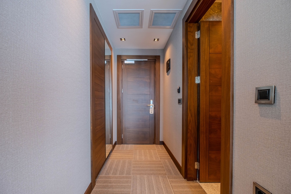 Standard Room photo 3