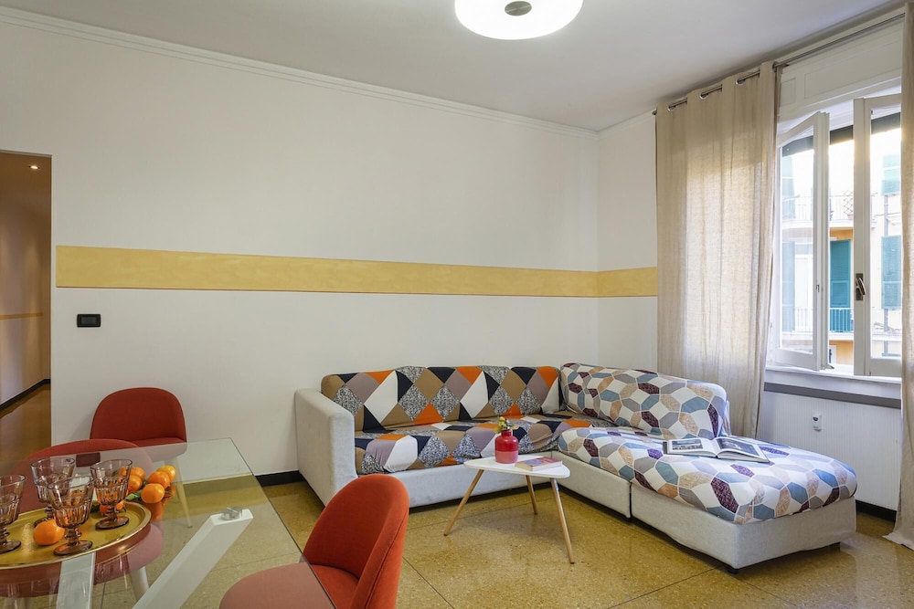 Apartment photo 1