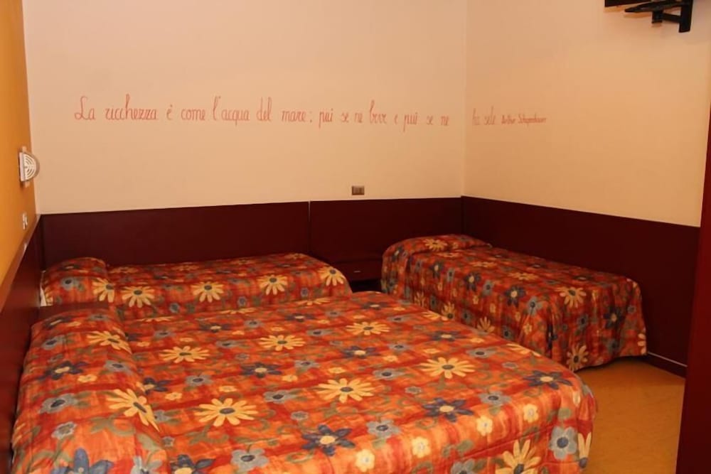 Standard Quadruple Room photo 1