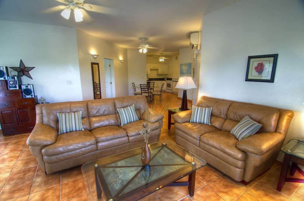 Classic Suite, 2 Bedrooms, Kitchen, Garden Area photo 3