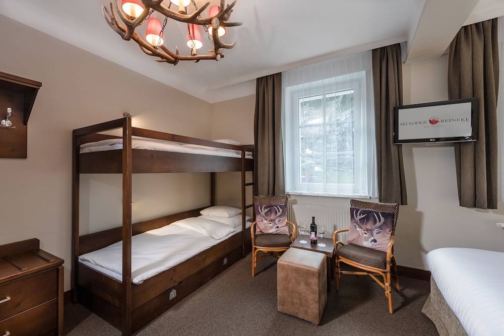 Quadruple Room photo 2