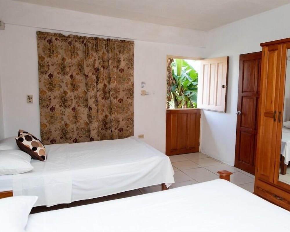 Traditional Studio, 2 Double Beds, Non Smoking, Air conditioning photo 3