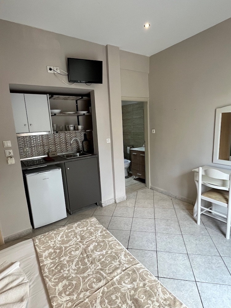 Room, 1 Bedroom, Smoking, Balcony photo 2