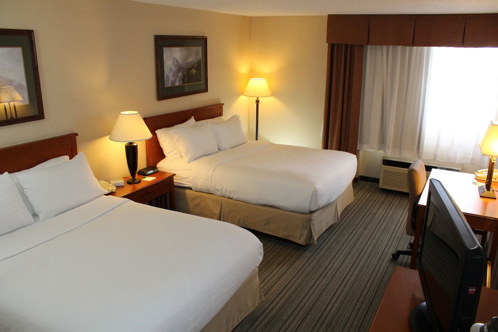 Room, 2 Queen Beds, Non Smoking
