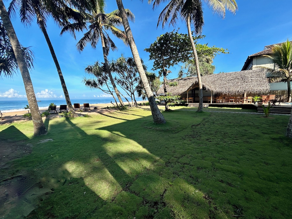 Deluxe Double Room, Patio, Sea View photo 2