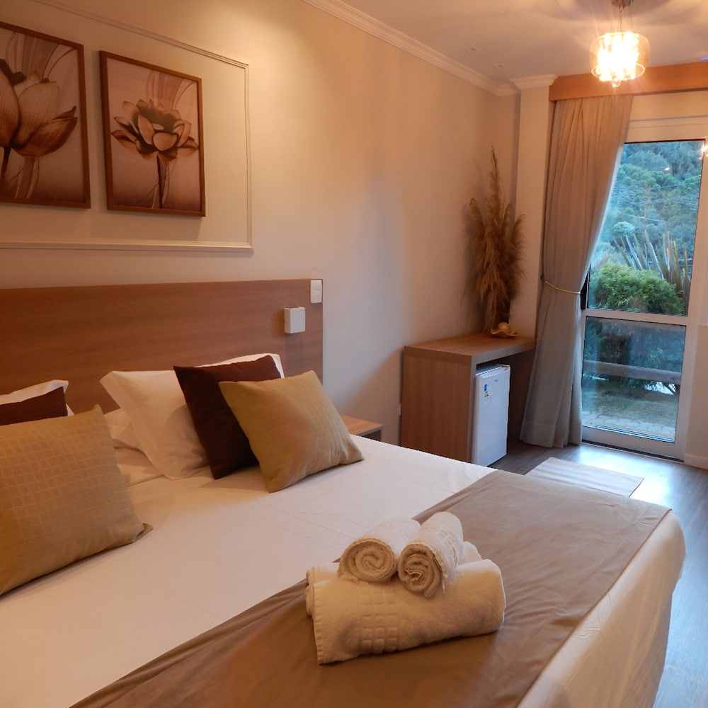 Premium Twin Room