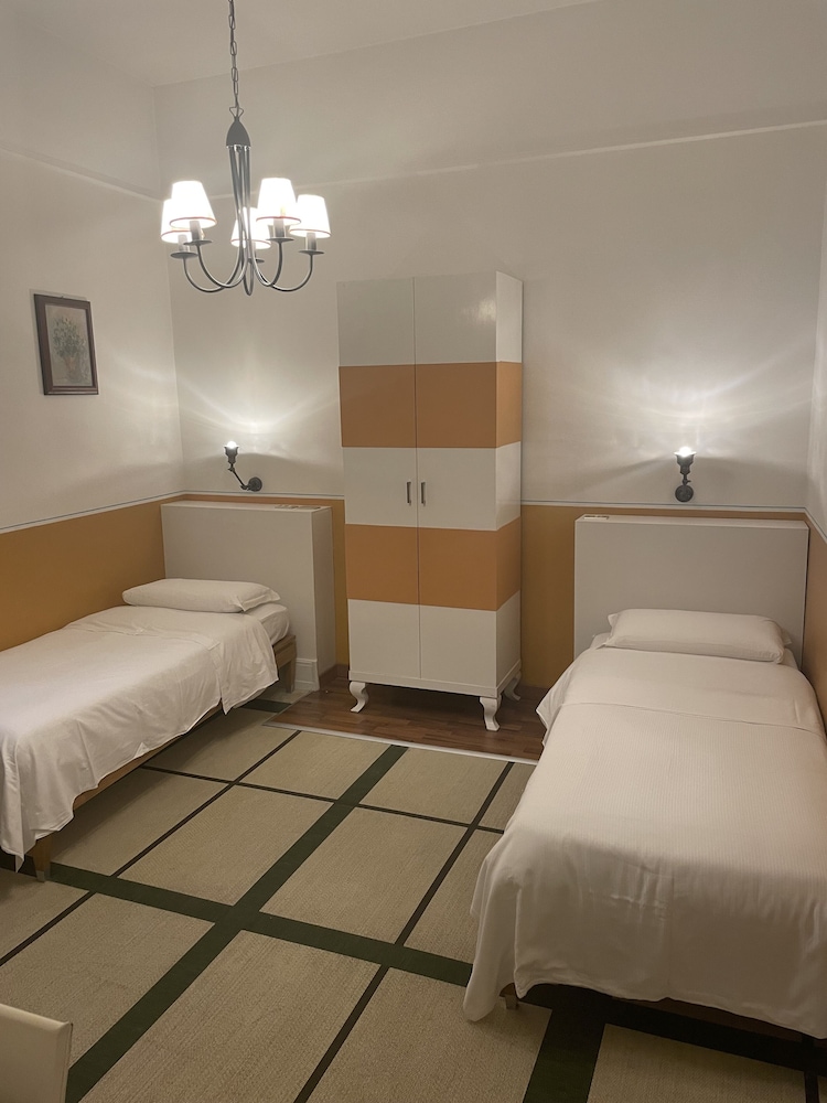 DELUXE DOUBLE OR TWIN ROOM (suite Spagna) photo 3