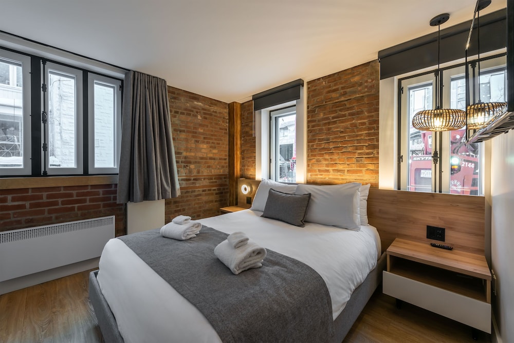 Premium Apartment thumbnail 5