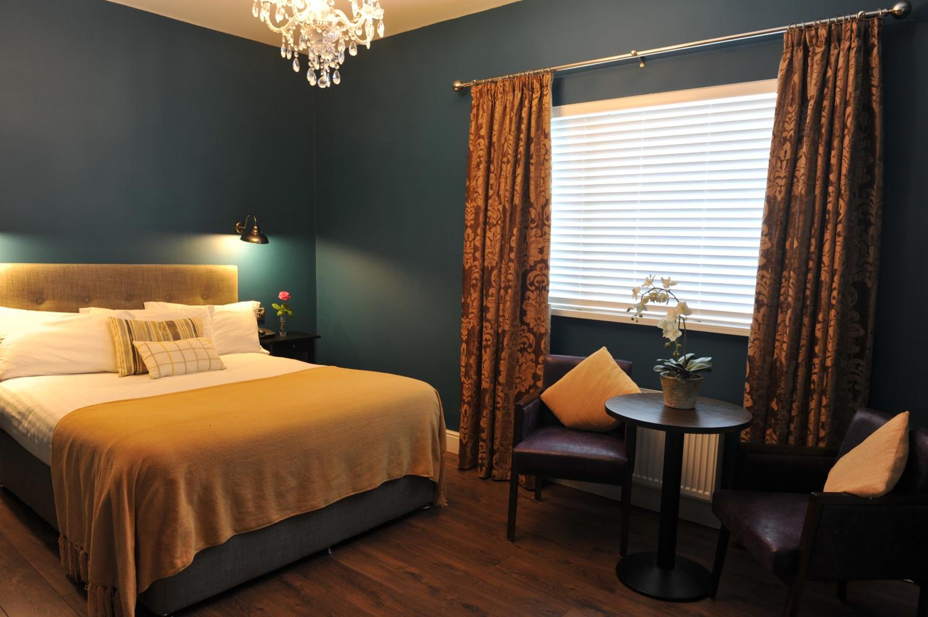 Deluxe King Room photo 3