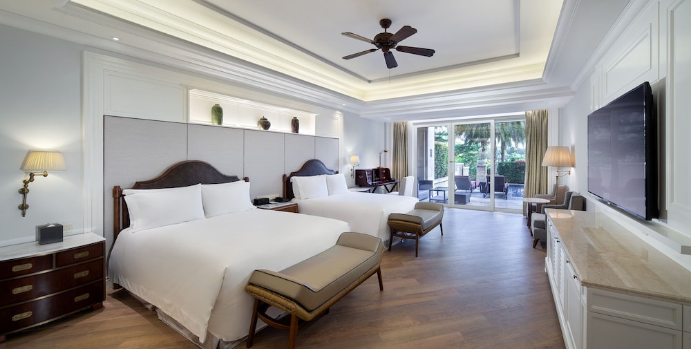 Room, 2 Double Beds, Balcony - Photo 4