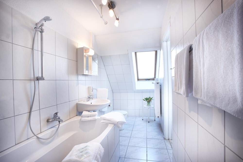 Standard Room, 3 Twin Beds