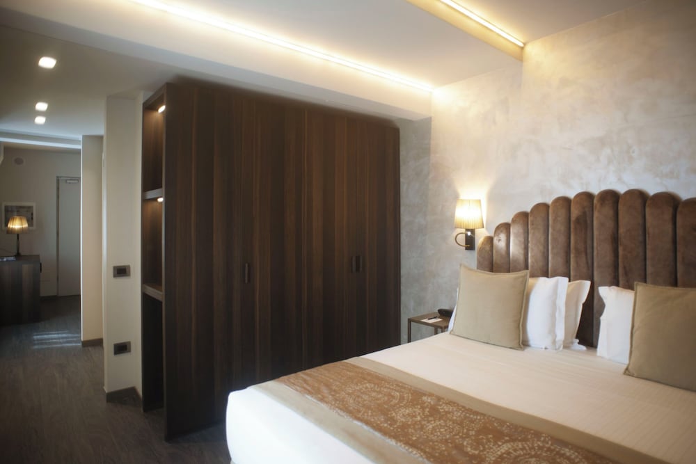 Exclusive Suite (Venezia) thumbnail 5
