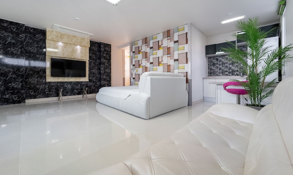Ocean View Spa B5