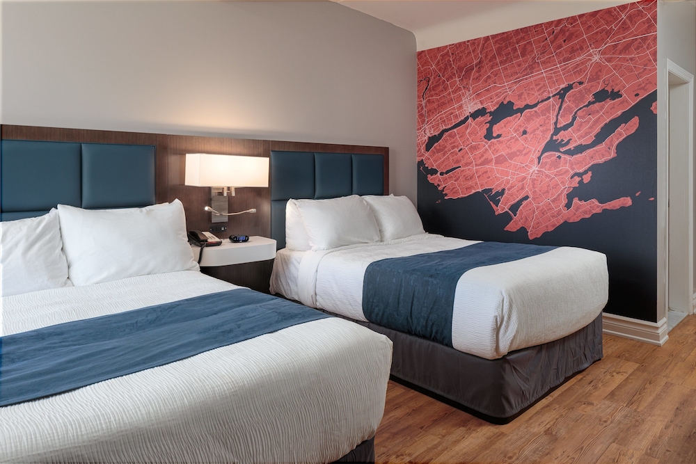 Standard Room, 2 Queen Beds, Ground Floor photo 1