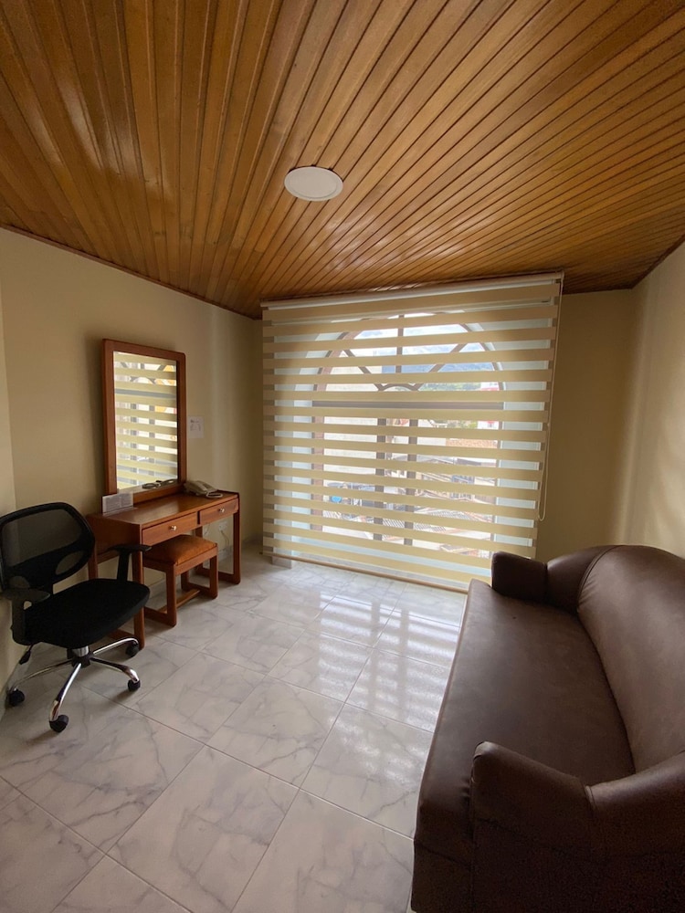 Executive Room photo 3