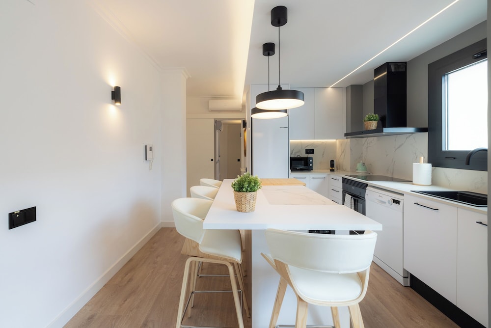 Apartment (2 Bedrooms)
